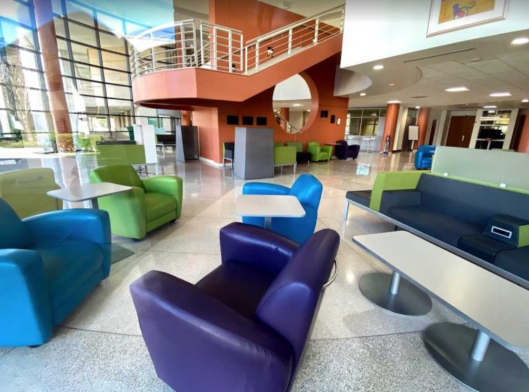 Valencia East UCF Libraries