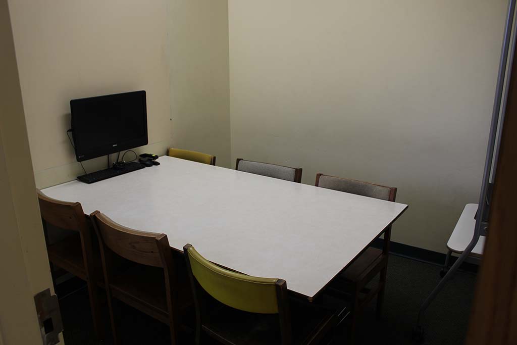 study room 431 with computer and whiteboard