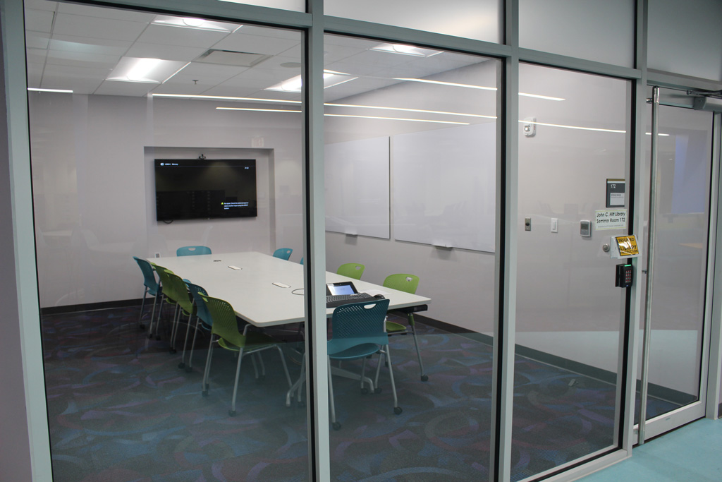 Study Room 172 with 2 whiteboards, monitor, and 10 seat capacity